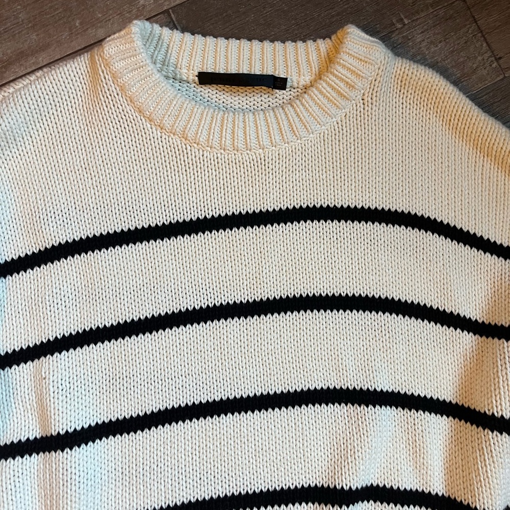 Jenni Kayne Chloe Sweater - Picture 10 of 13